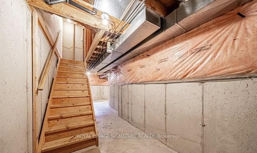 39 Pinewoods Drive Unit 16 photo 17