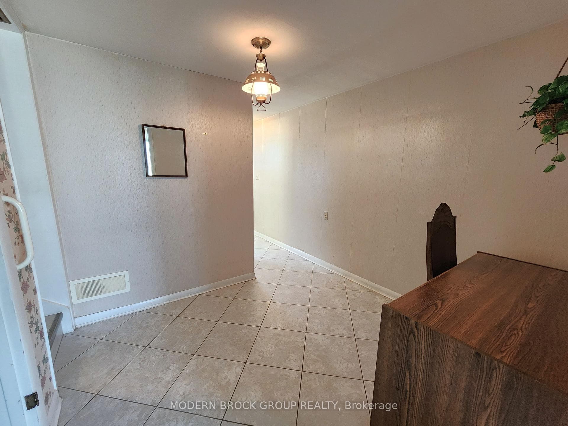 2 Woodlawn Place photo 29