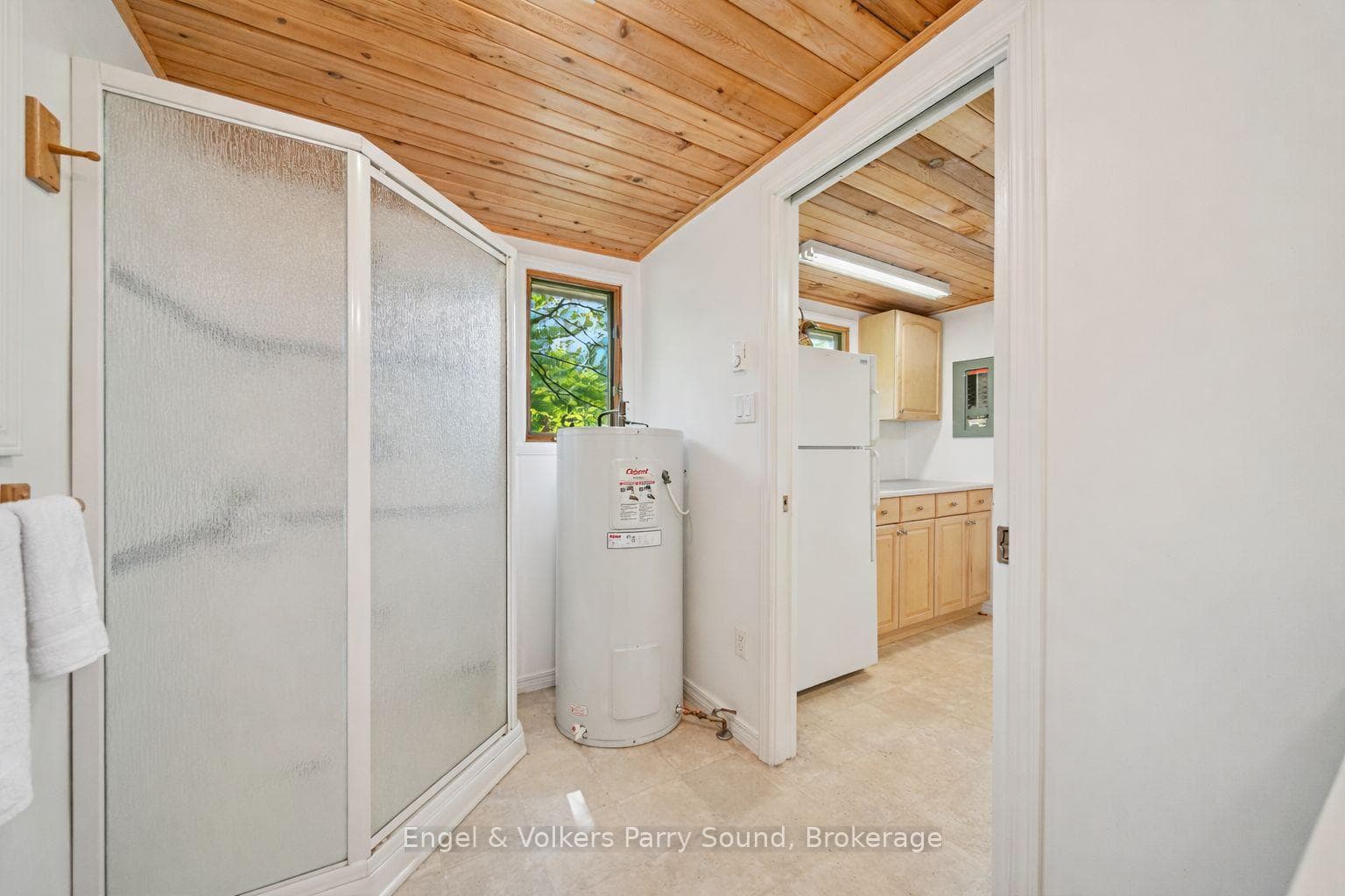 53 Birdwood Lane photo 24
