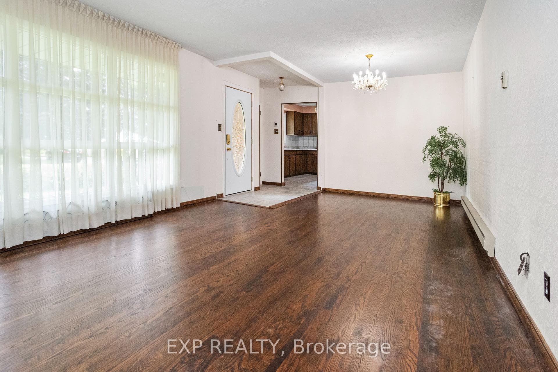 93 Clements Road photo 9