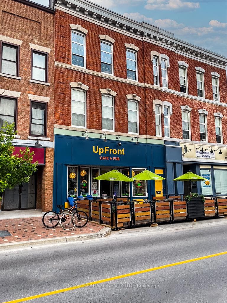 313 Front Street Cafe & Pub