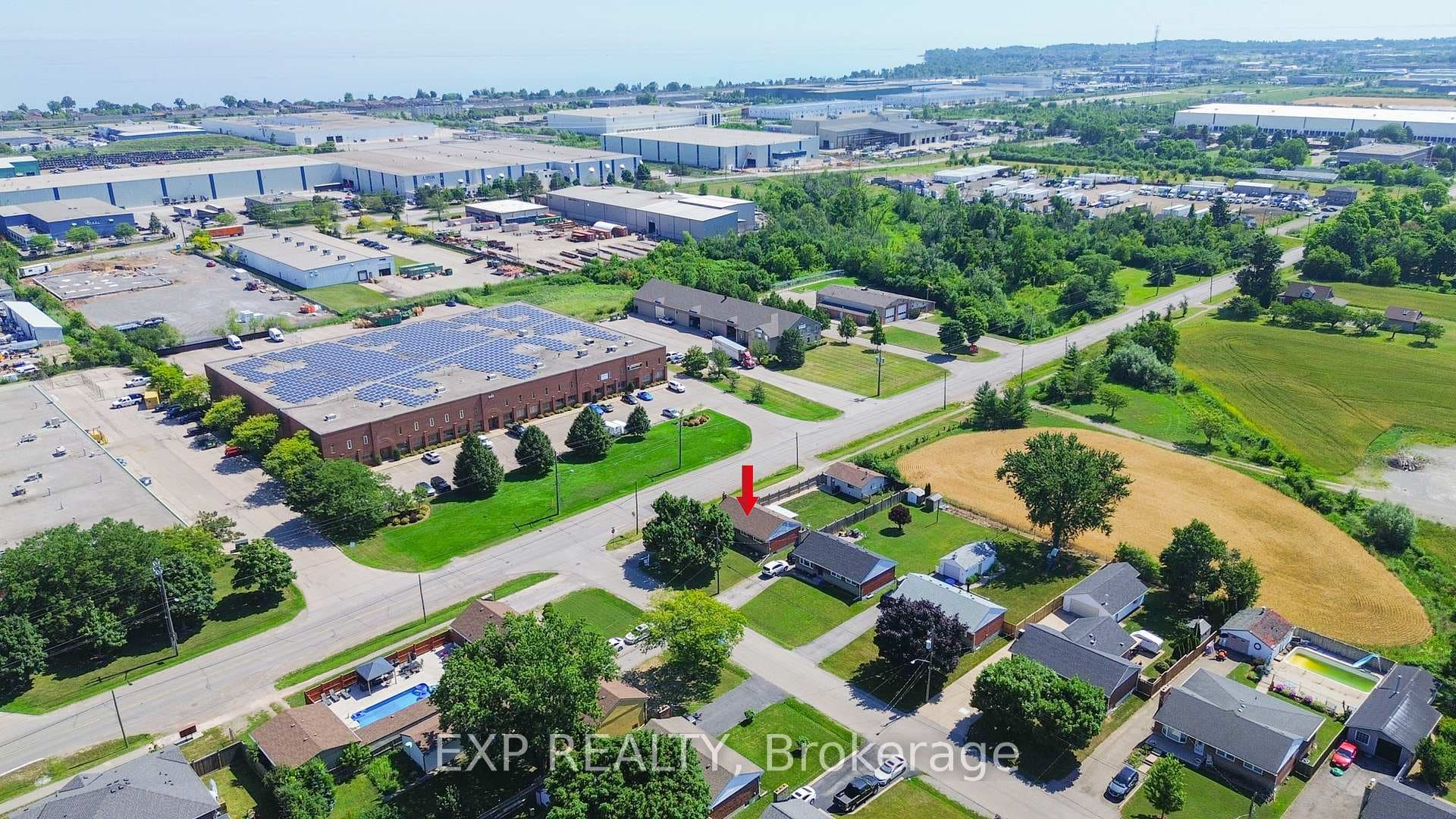 300 Christina Avenue photo 5
