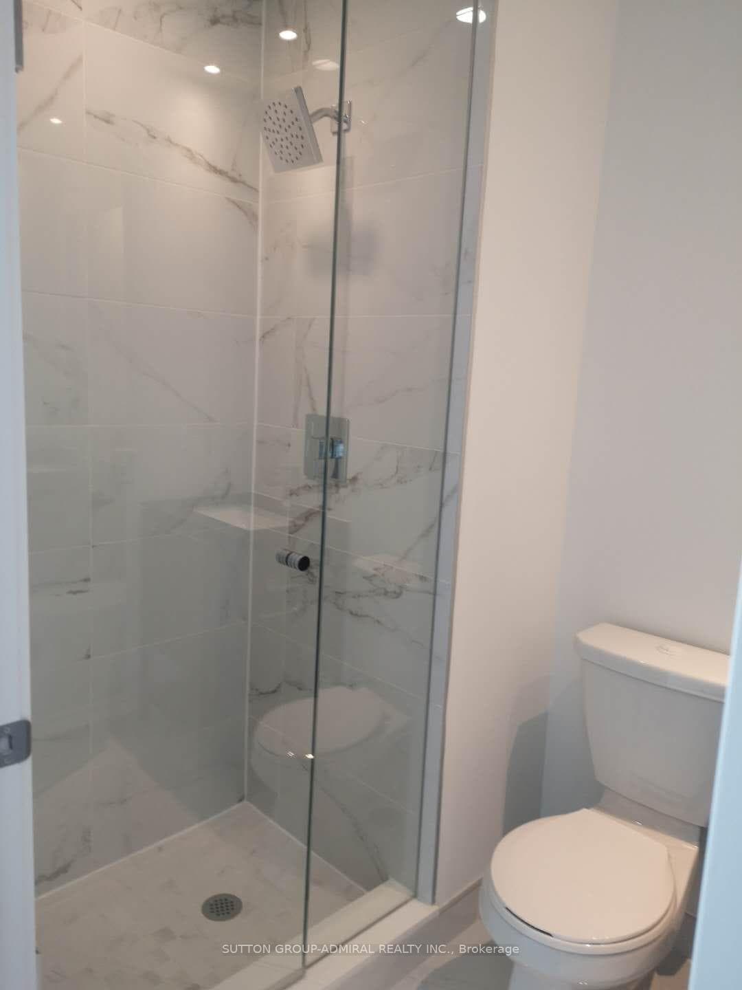 77 Shuter Street Unit 2113 photo 6