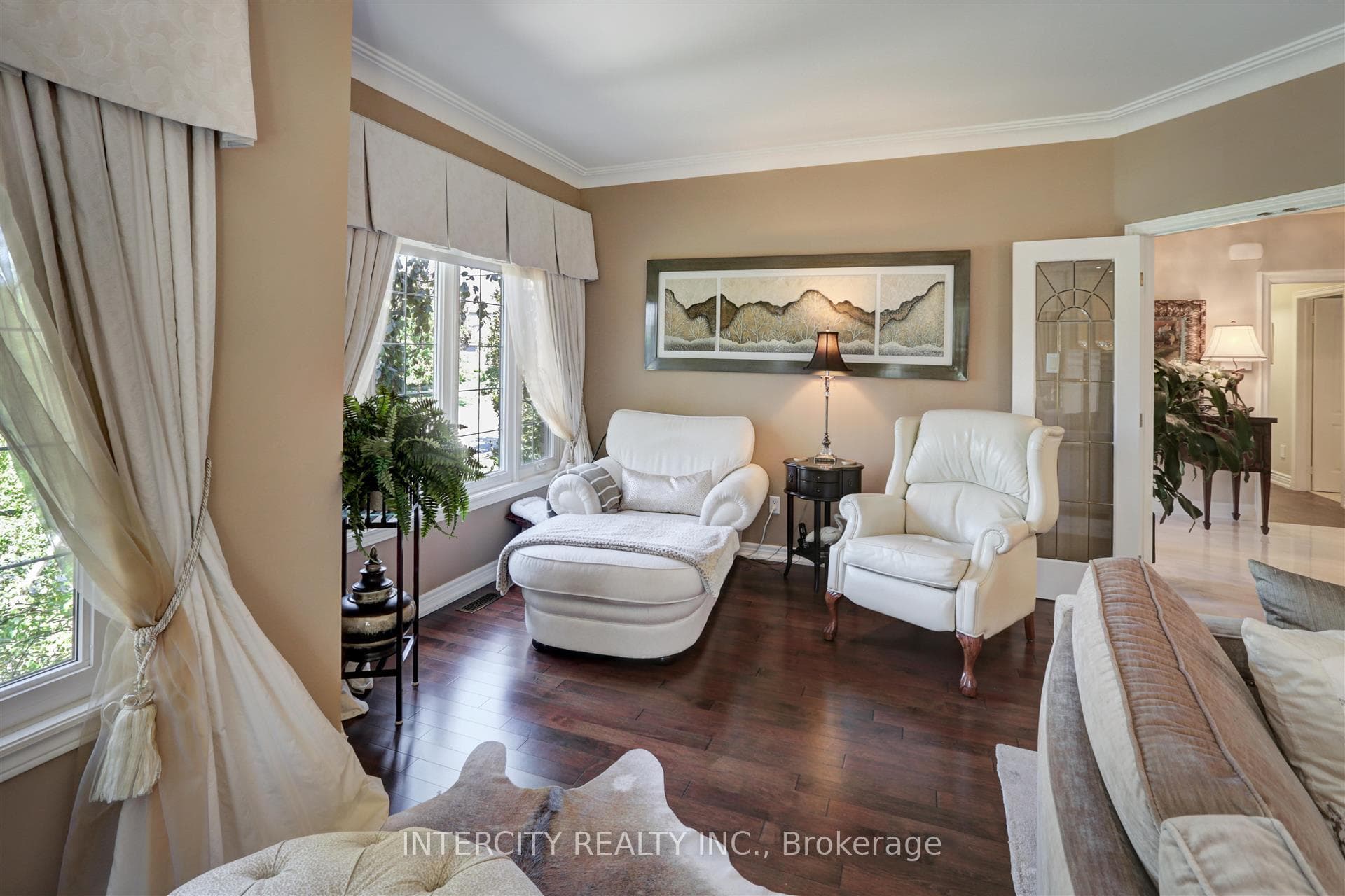 321 Vaughan Mills Road photo 10