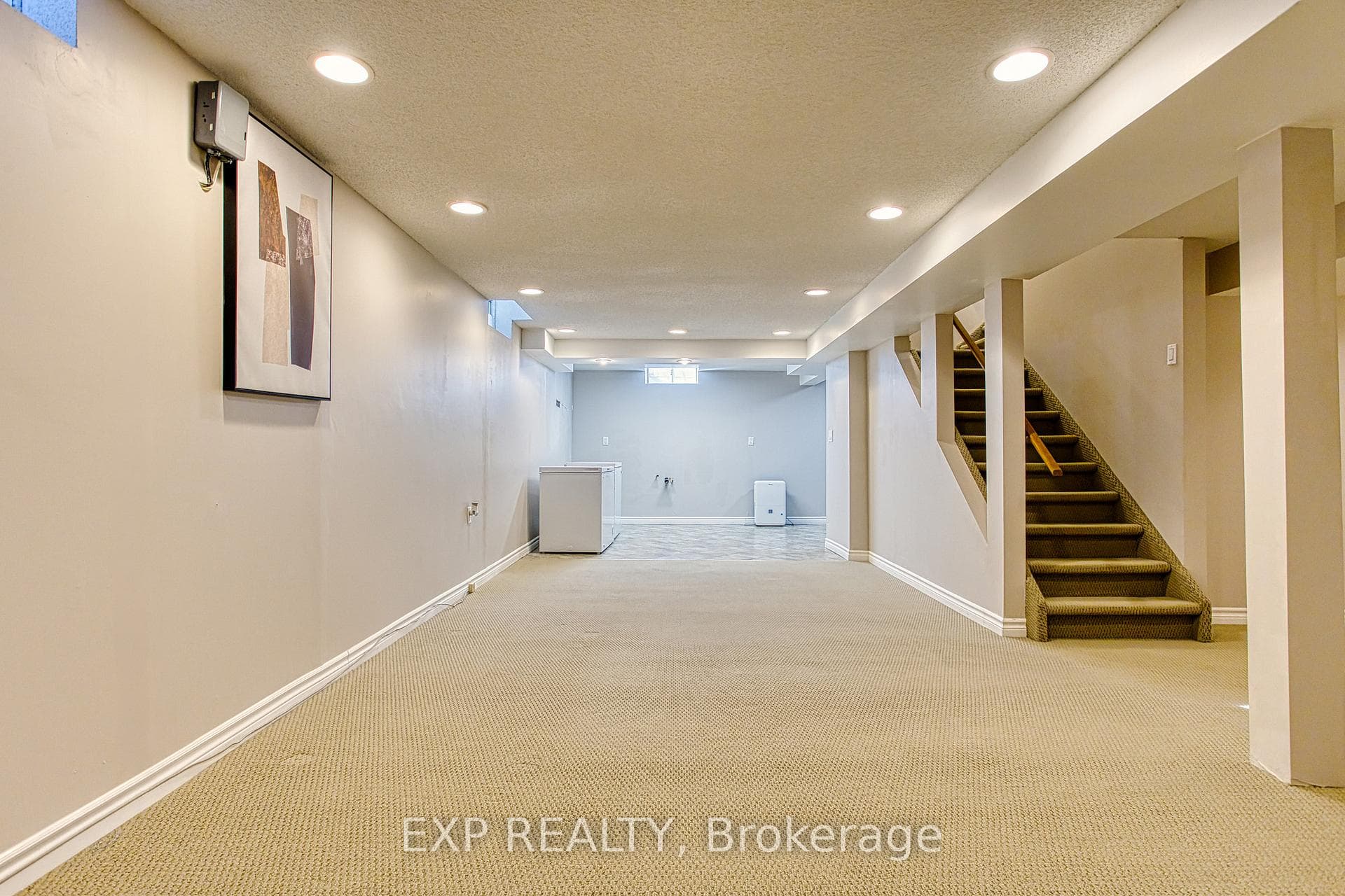 211 Rushdale Drive photo 29