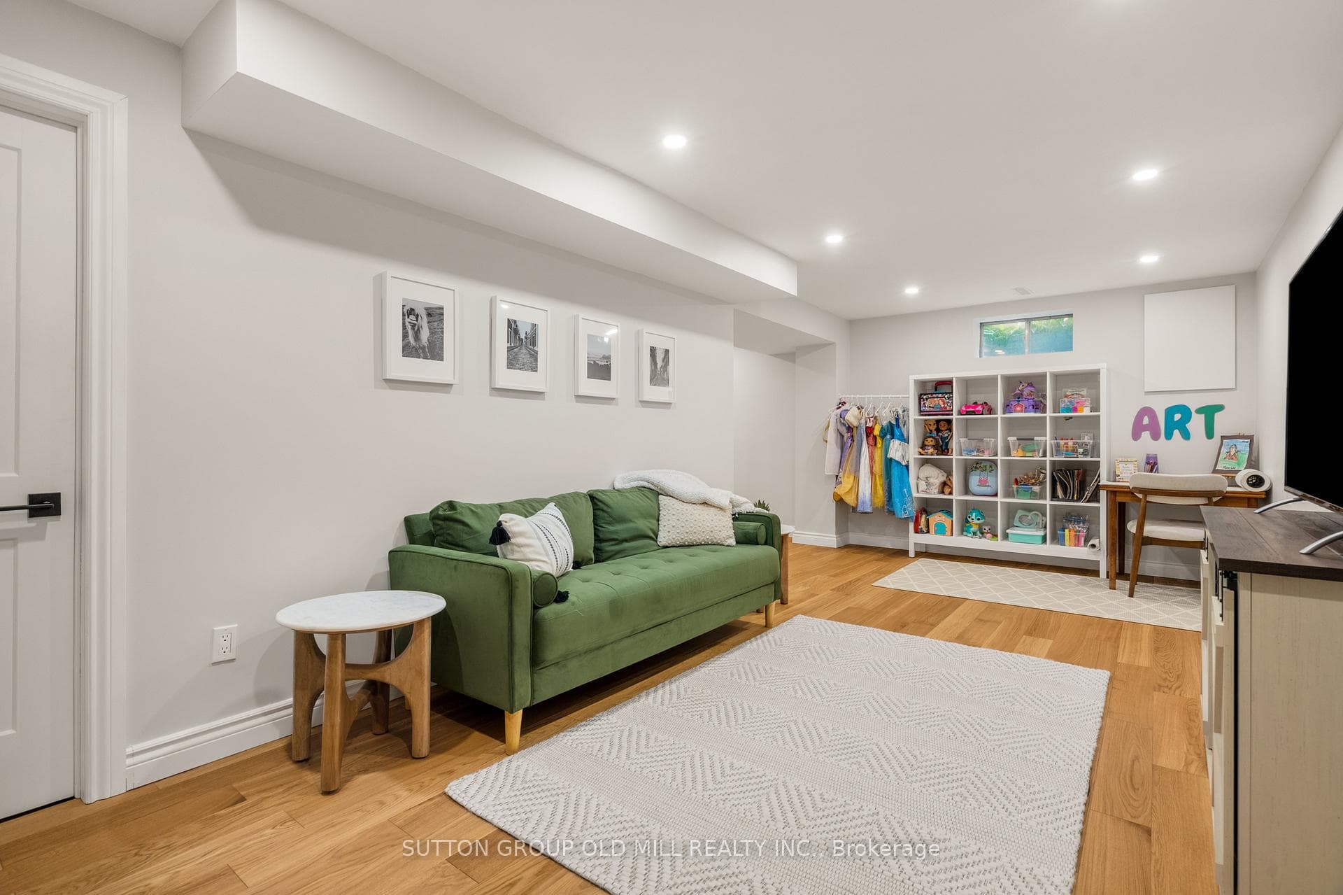 262 Chalmers Street photo 27