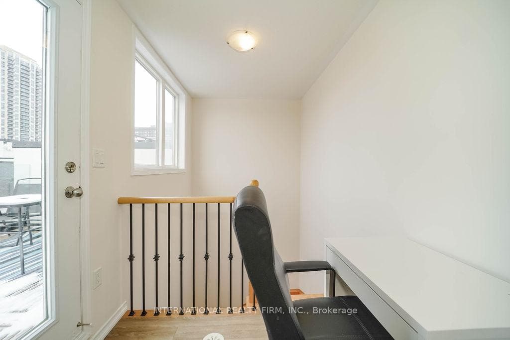 26 Fieldway Road Unit 39 photo 31