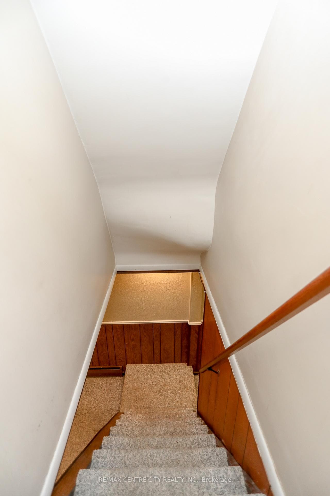 31 Glass Avenue photo 29