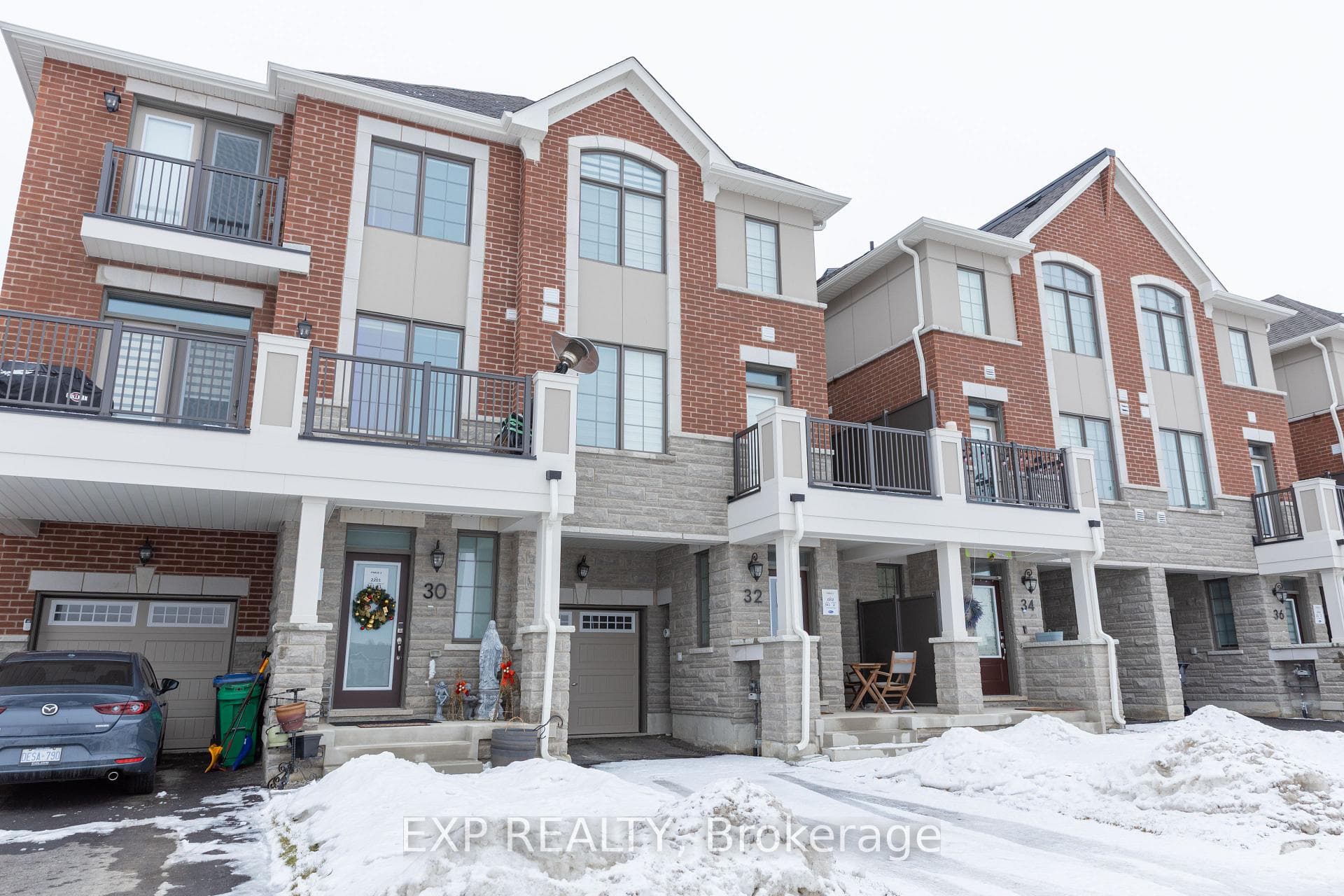 32 Elmer Moss Avenue photo 3