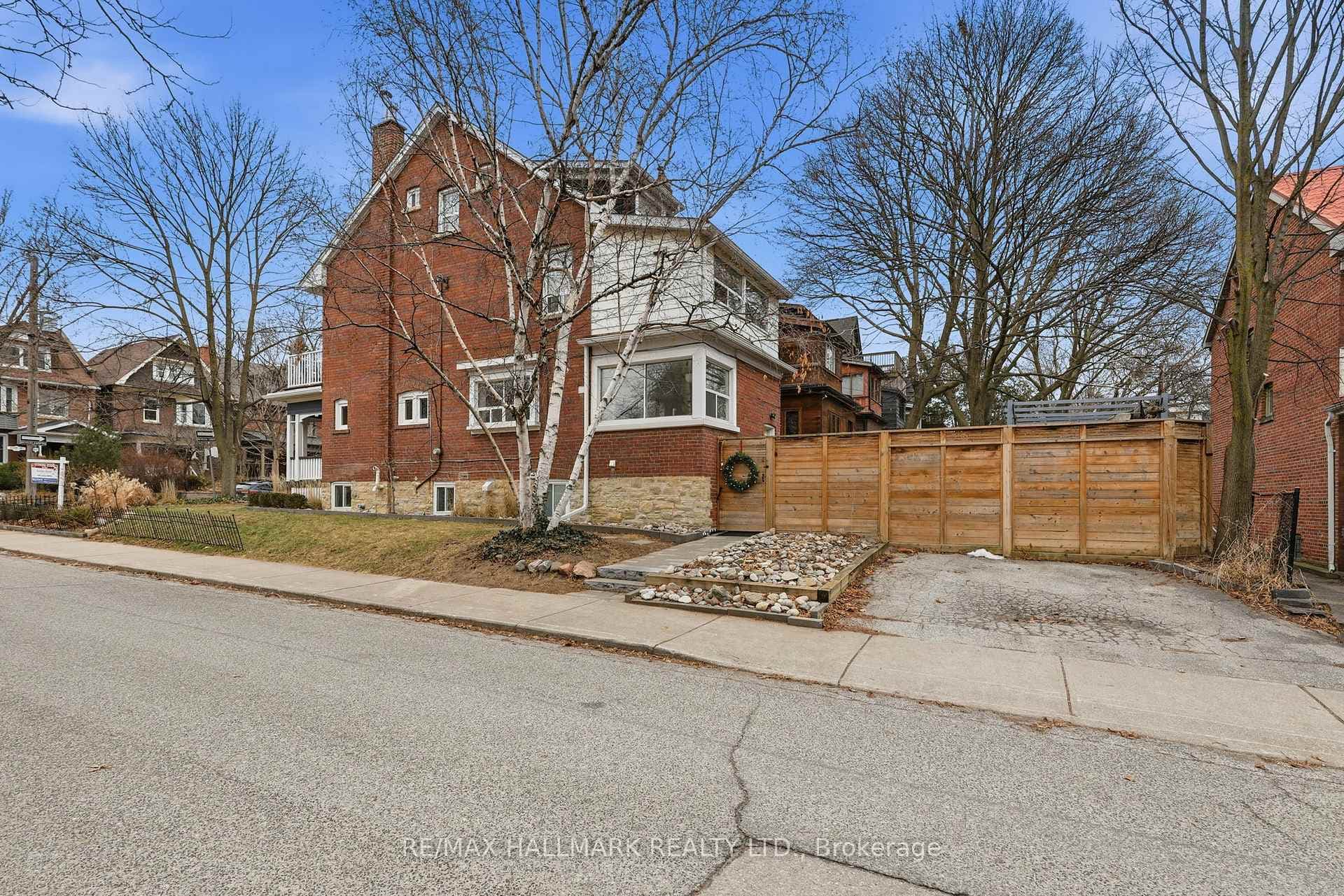 93 Dixon Avenue photo 46