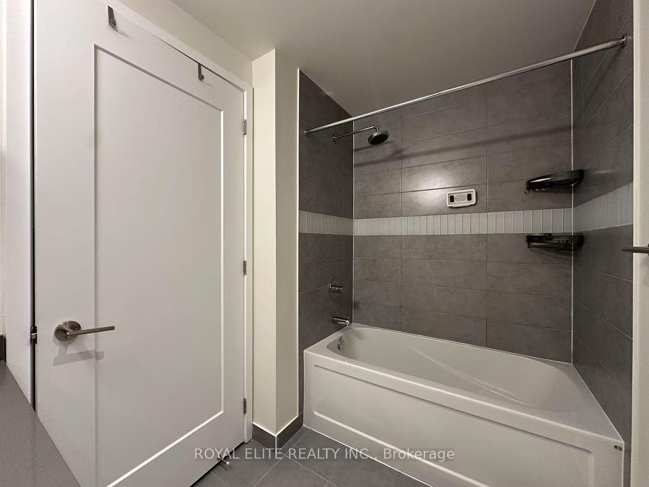 99 John Street Unit 2305 photo 17