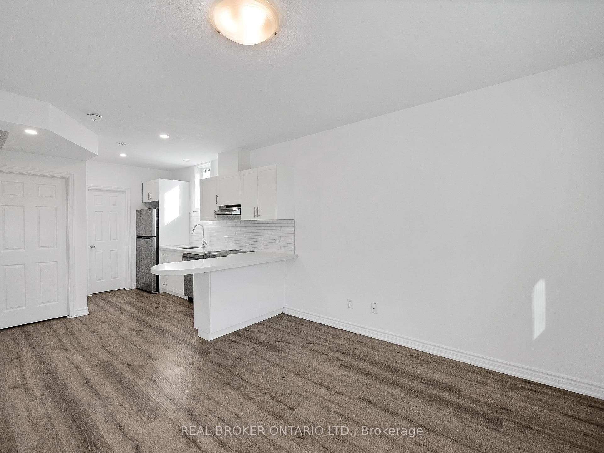 164 Heiman Street Unit 6A photo 9