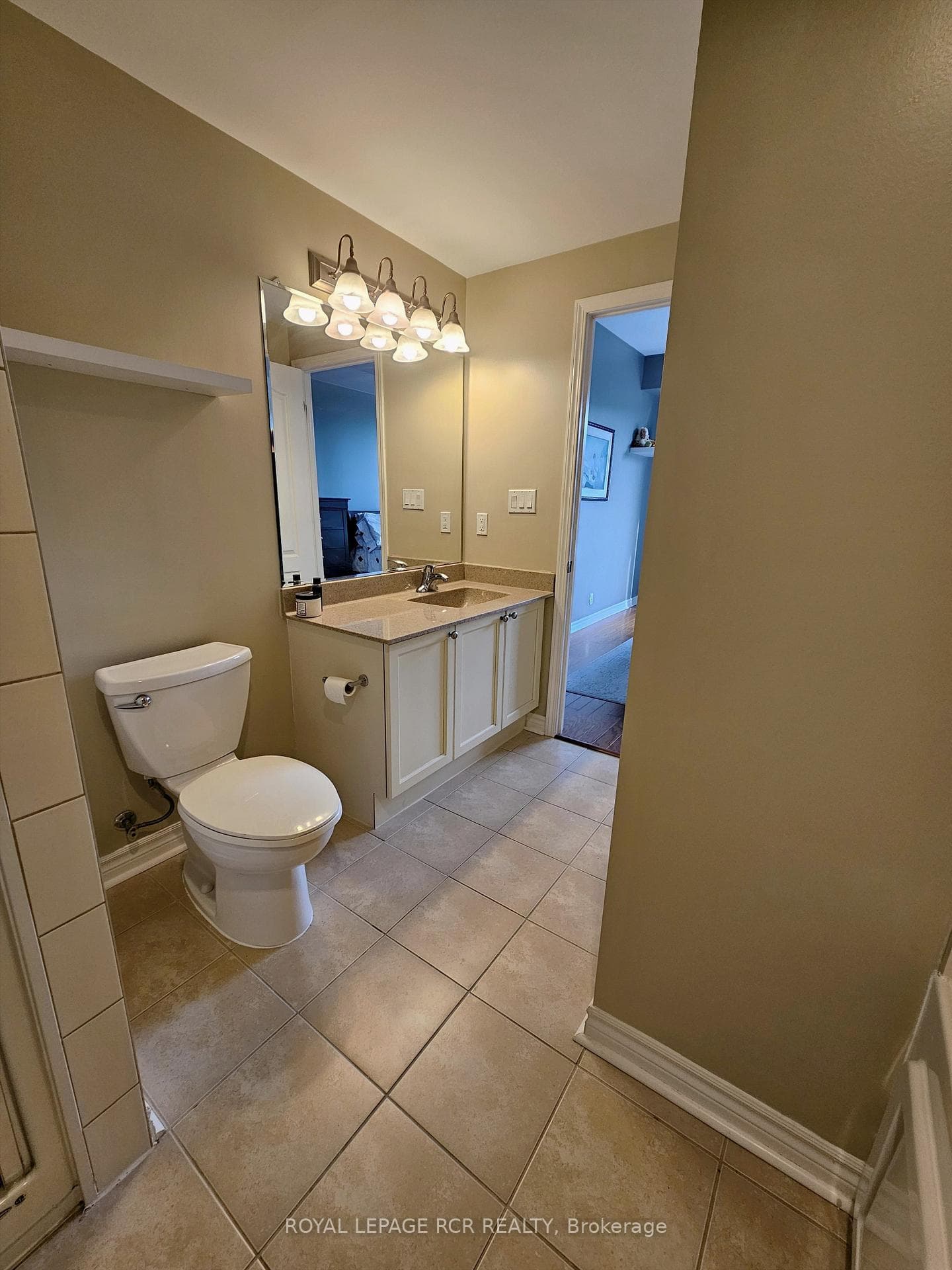 699 Aberdeen Boulevard Unit 608 photo 31