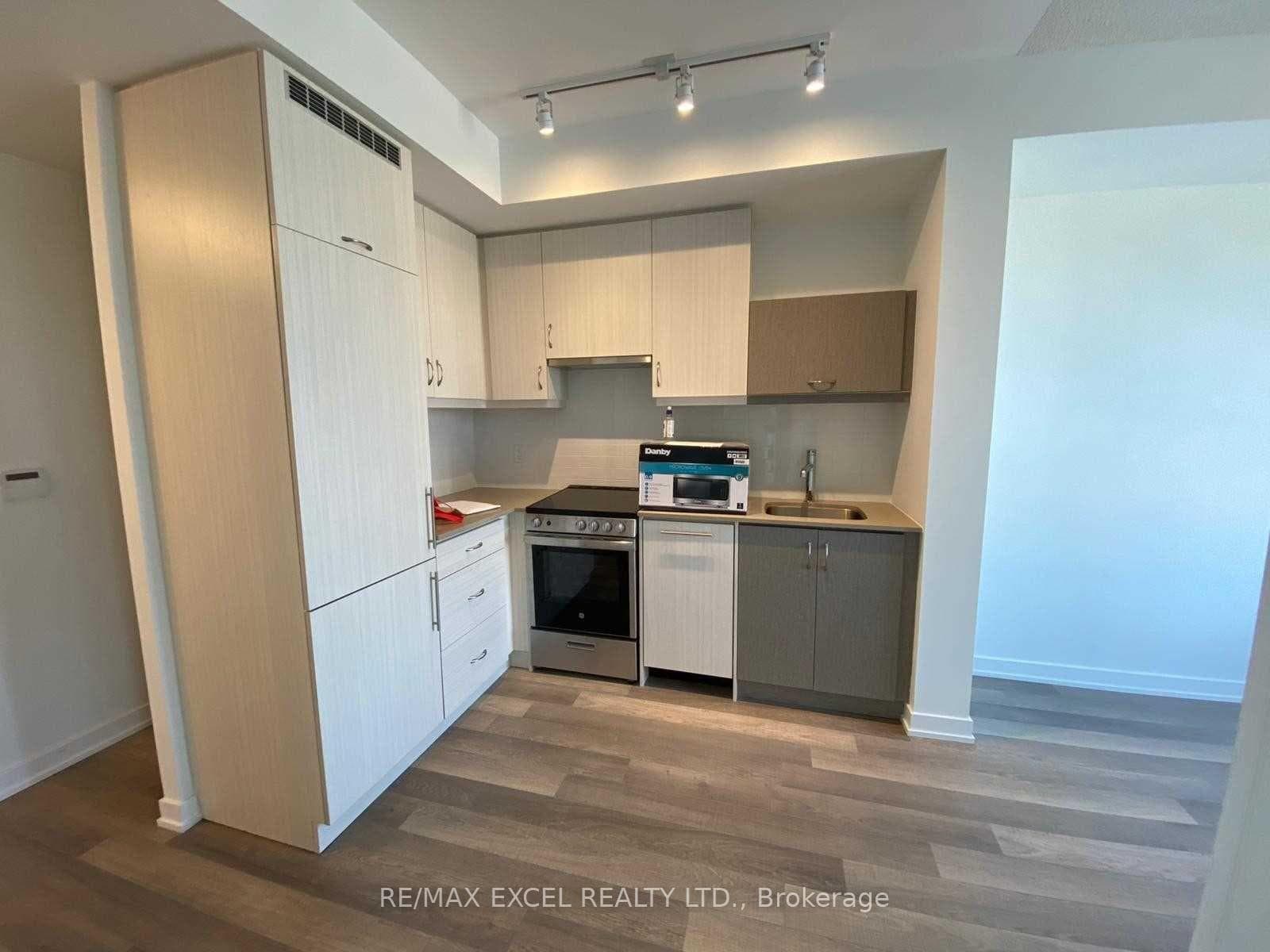 181 Huron Street Unit 1406 photo 15