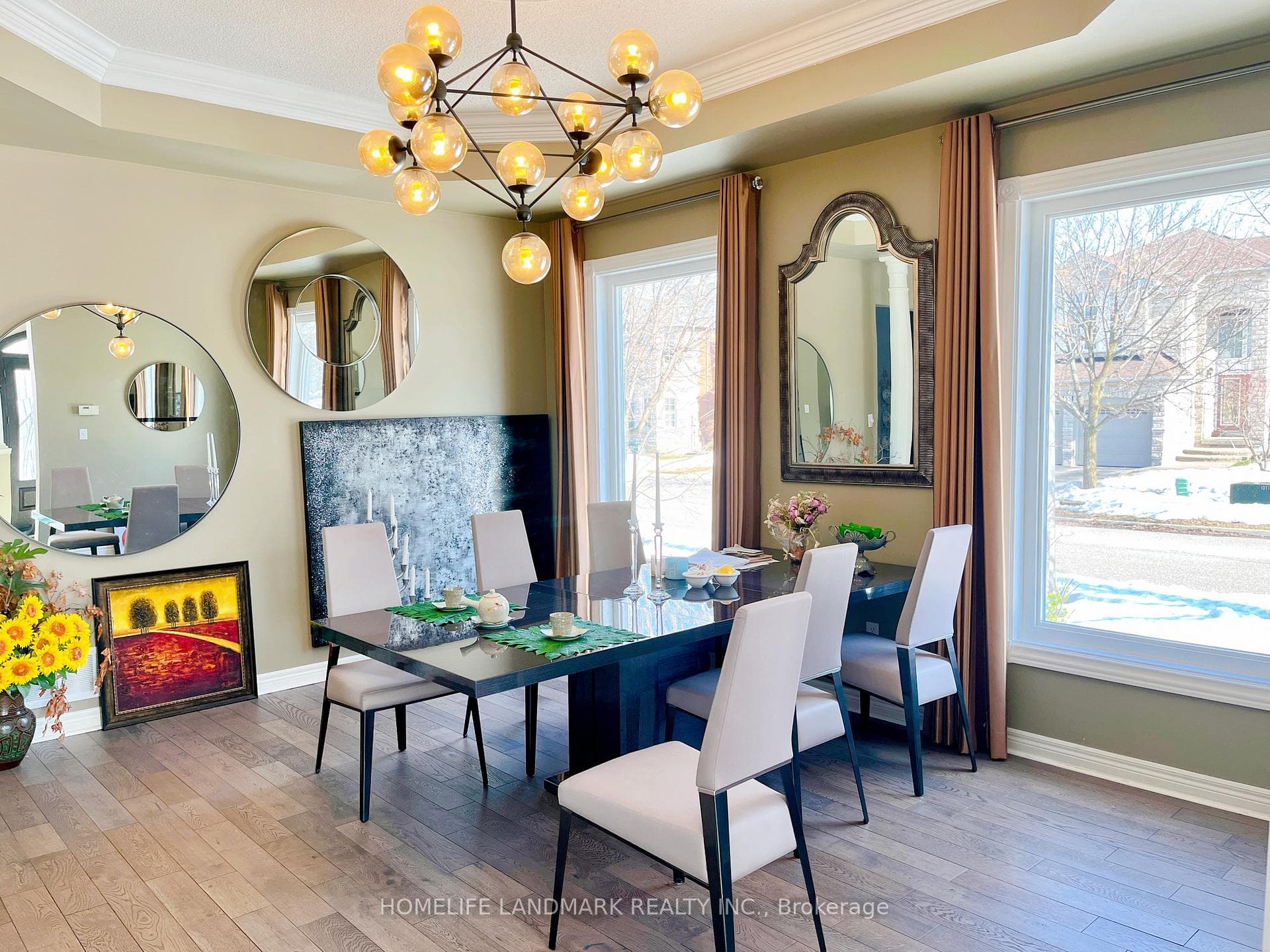 180 Alpine Crescent photo 9