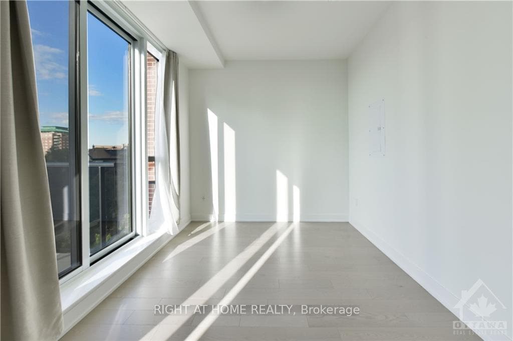 560 RIDEAU Street Unit 611 photo 15
