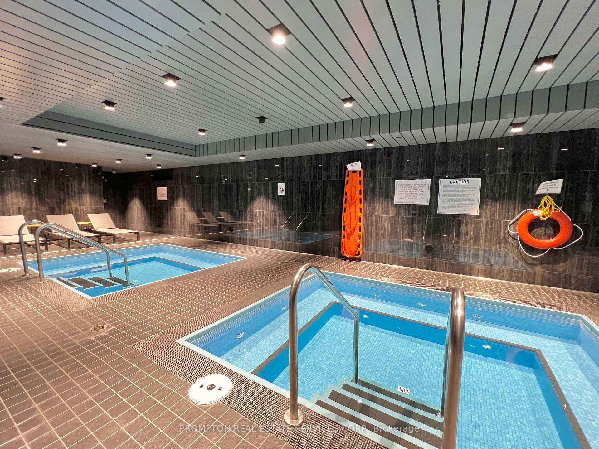 2221 Yonge Street Unit 3809 photo 40
