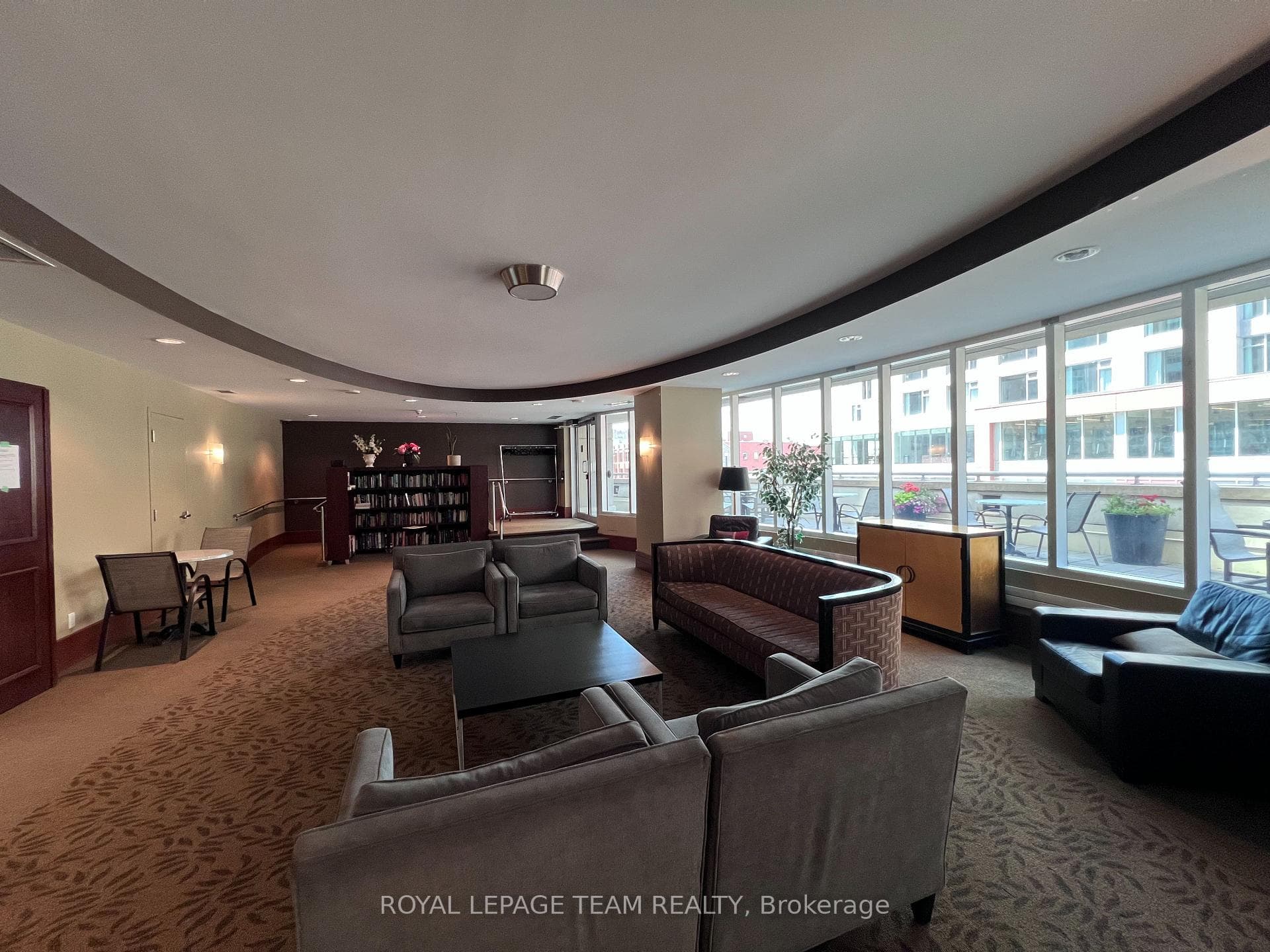234 Rideau Street Unit 1007 photo 17