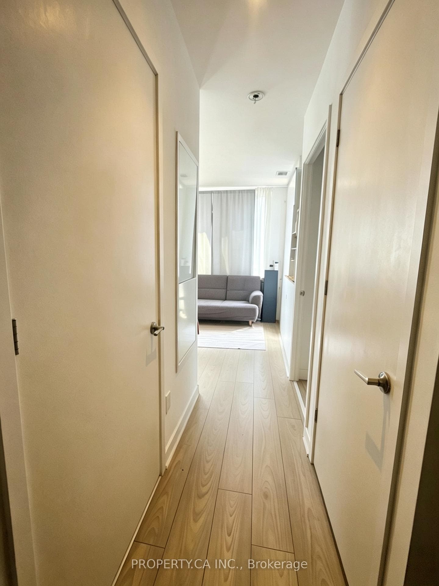 8 Tippett Road Unit 619 photo 2