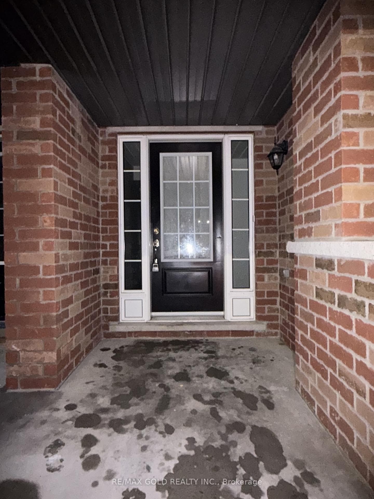 35 Shiff Crescent photo 2