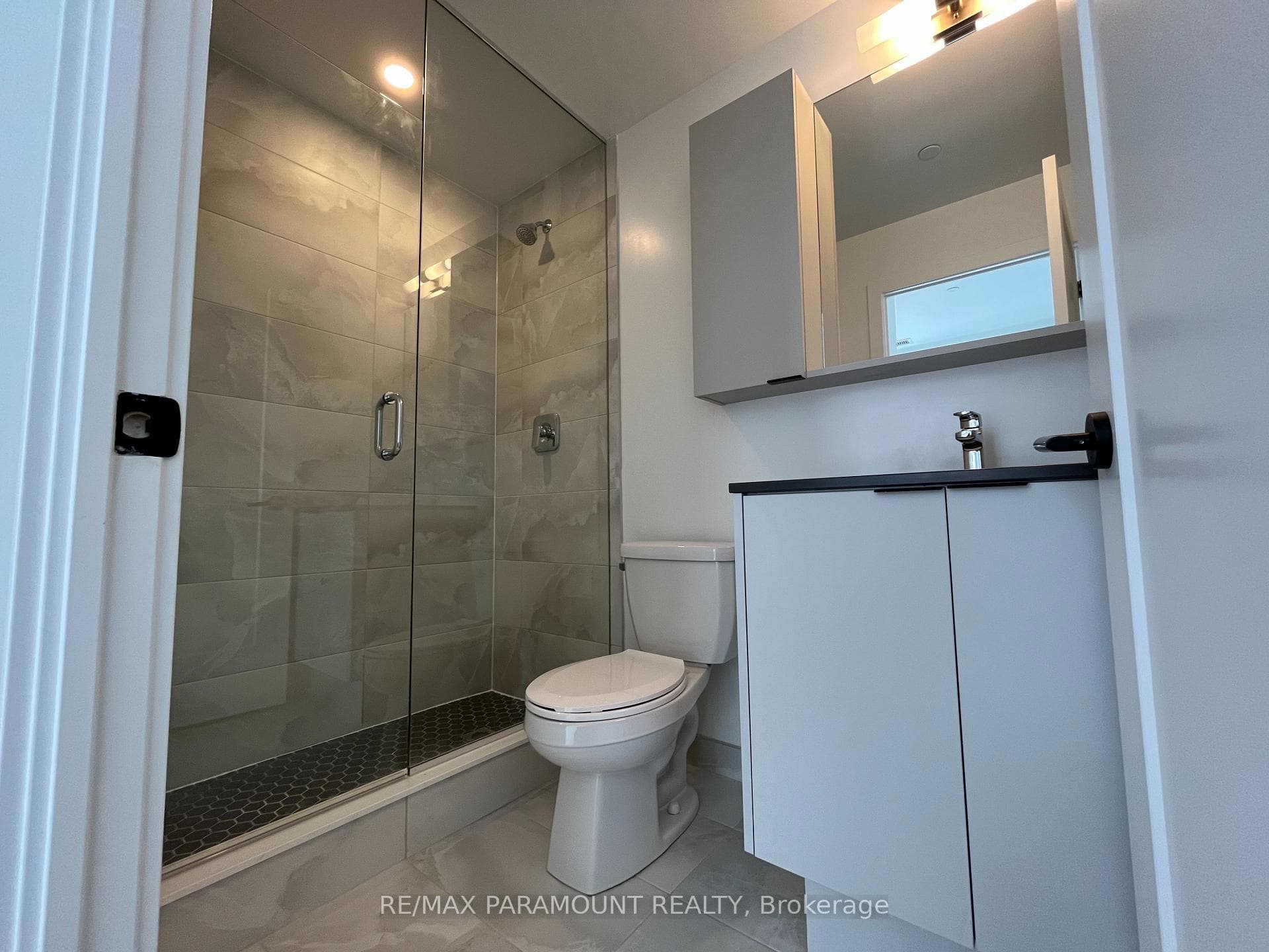 2088 James Street Unit 208 photo 8