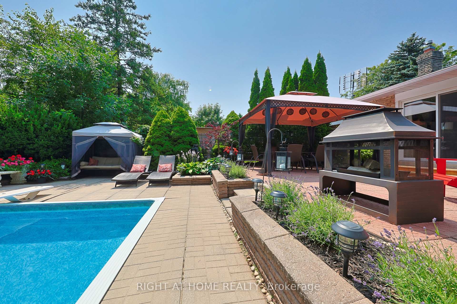 4300 Longmoor Drive photo 41