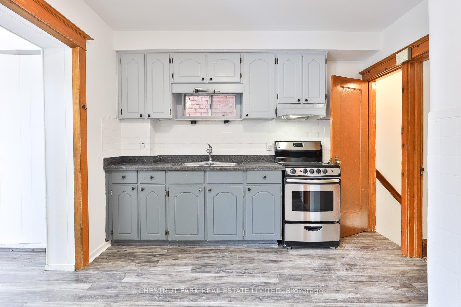 111A Wright Avenue photo 11