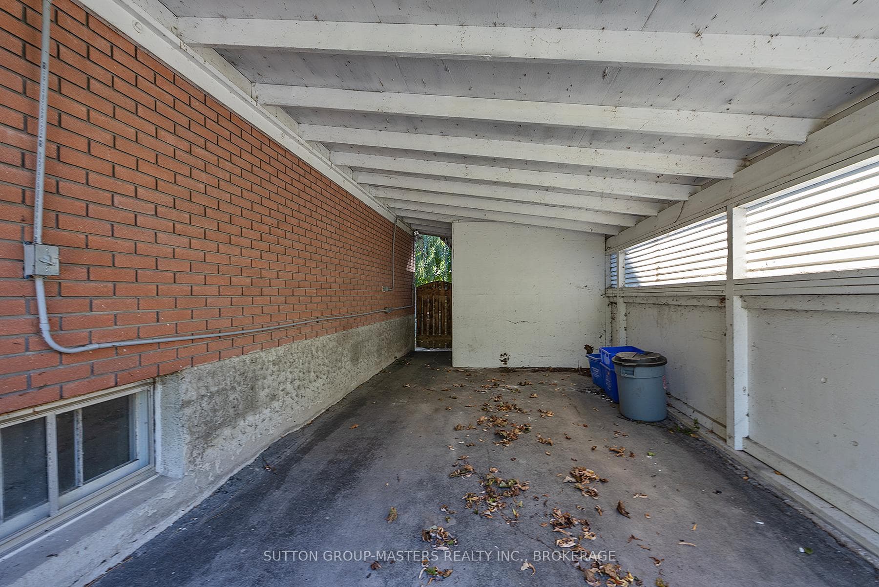 38 Watts Crescent photo 41