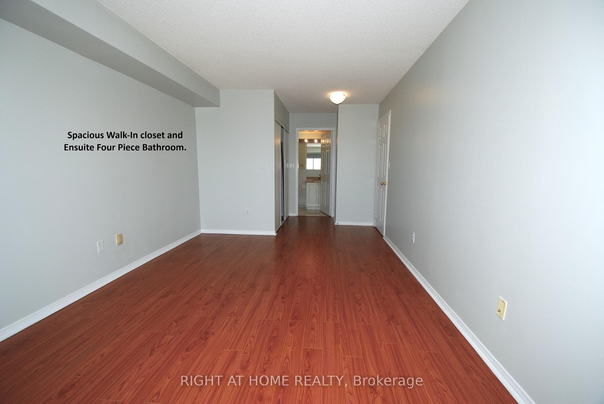 39 Pemberton Avenue Unit 1009 photo 13