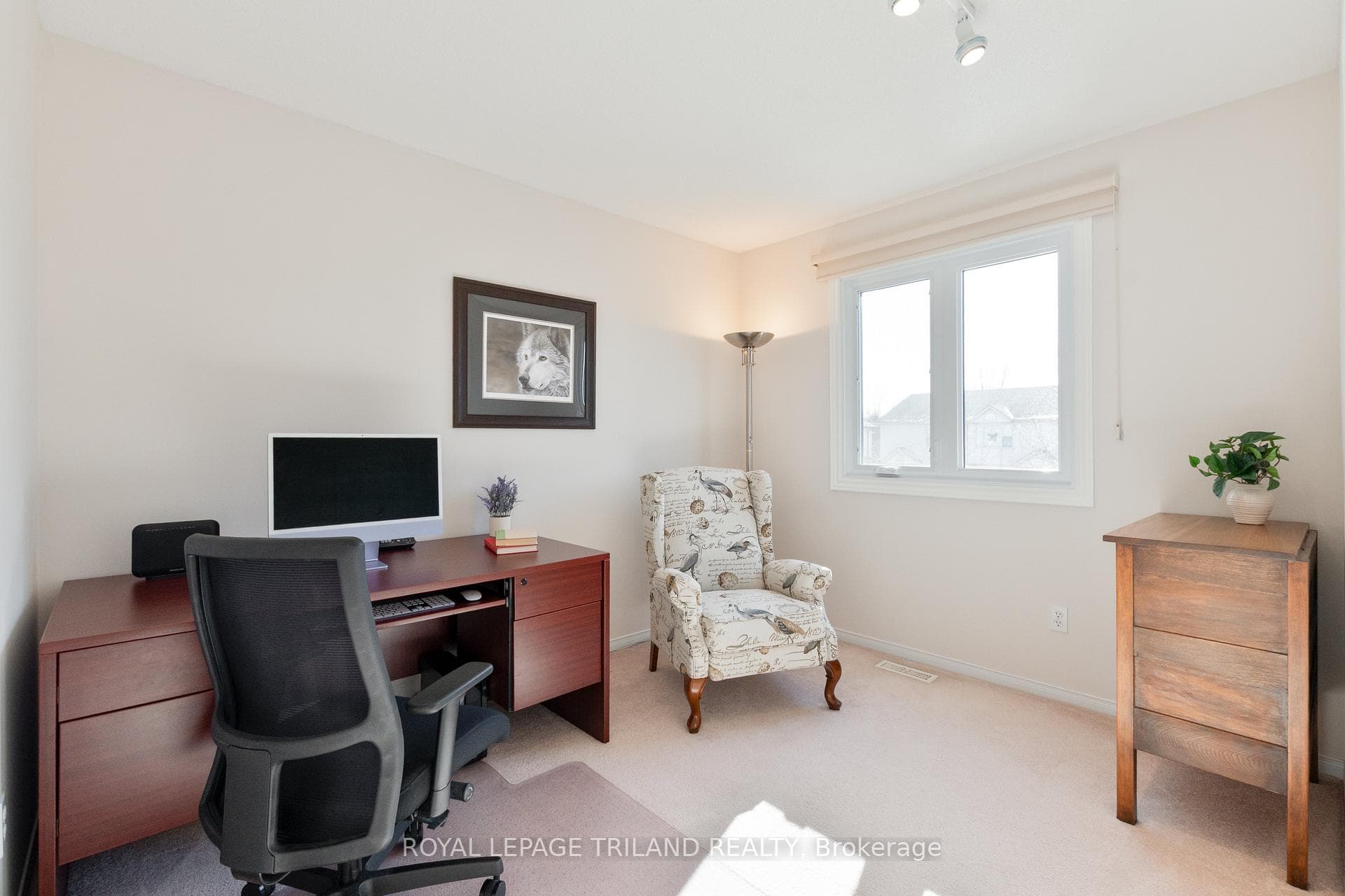 90 Roman Crescent photo 29