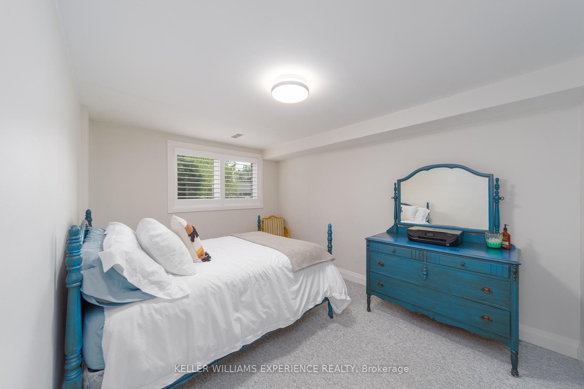 24 Highview Road photo 22