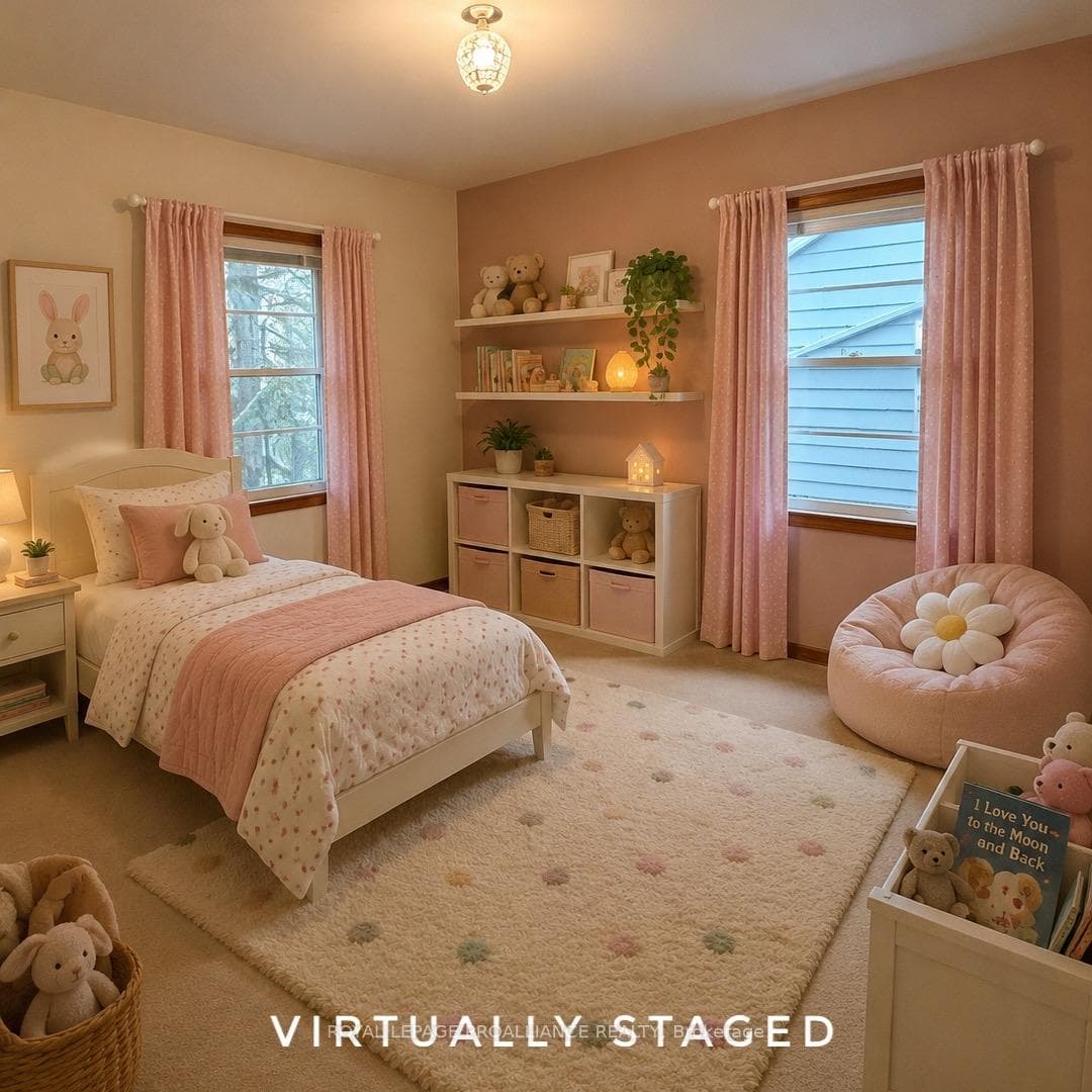 VIRTUALLY STAGED