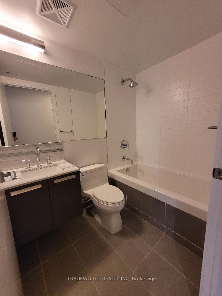 42 Charles Street Unit 1206 photo 10