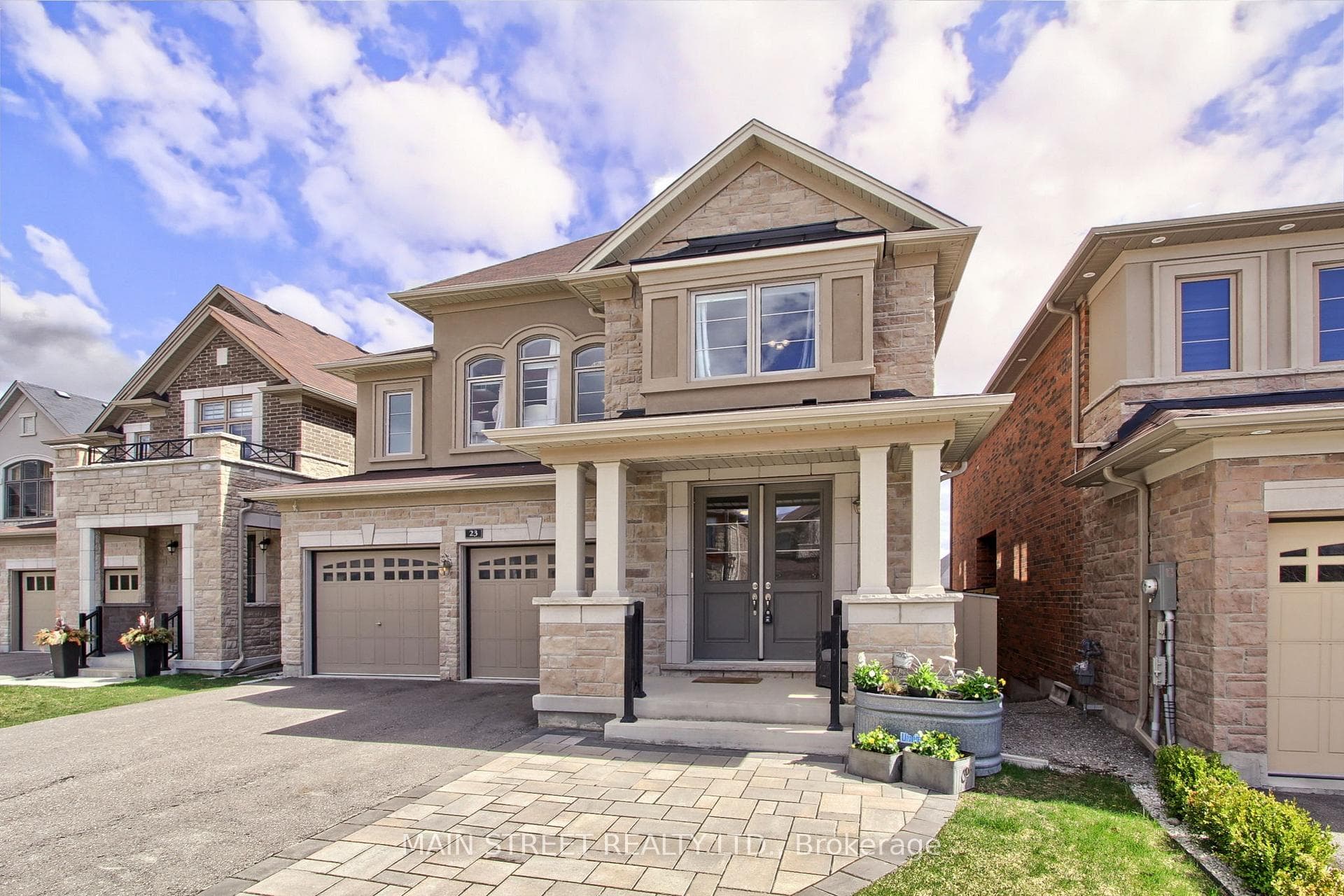 23 Prunella Crescent photo 2