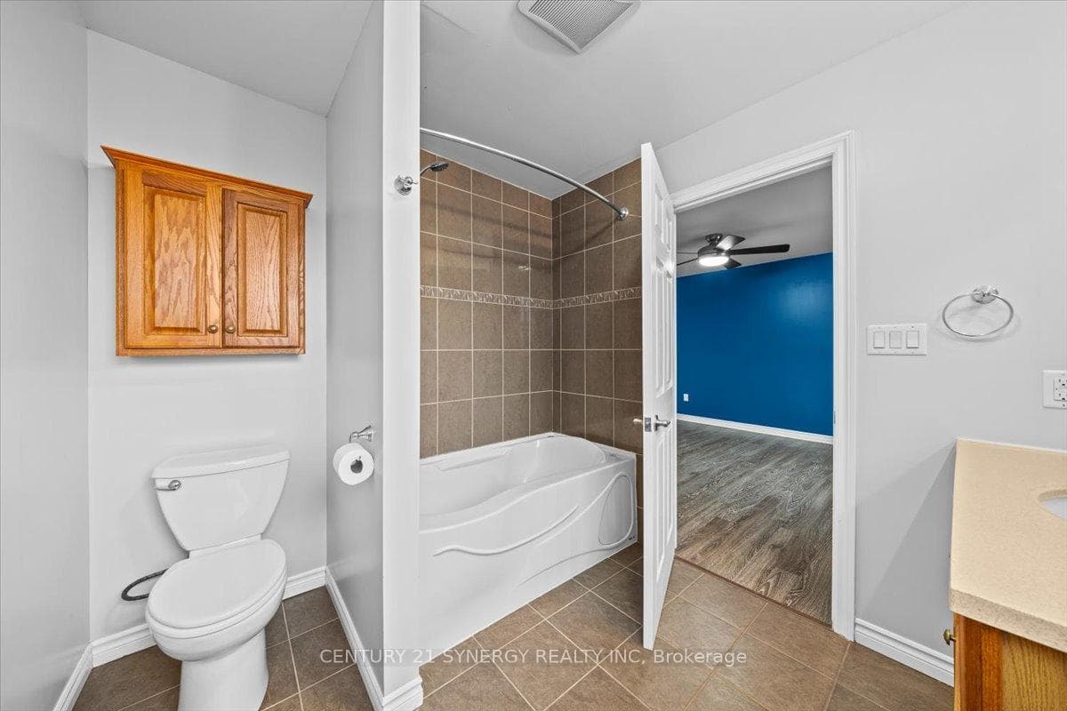 Ensuite