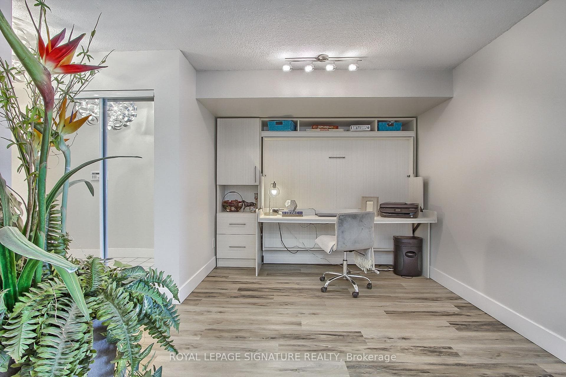 88 Corporate Drive Unit 2820 photo 11