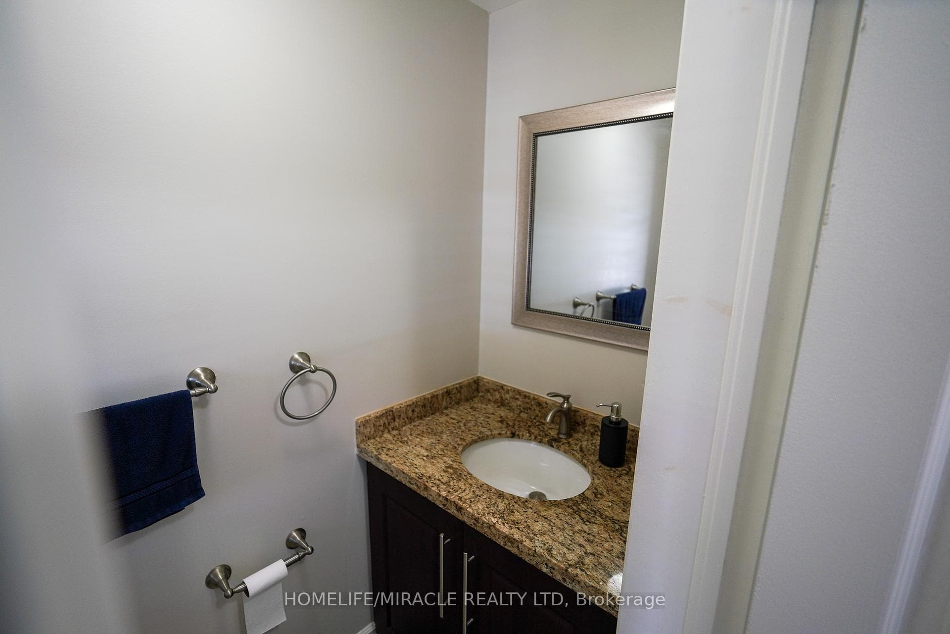 31 Lacebark Court photo 5