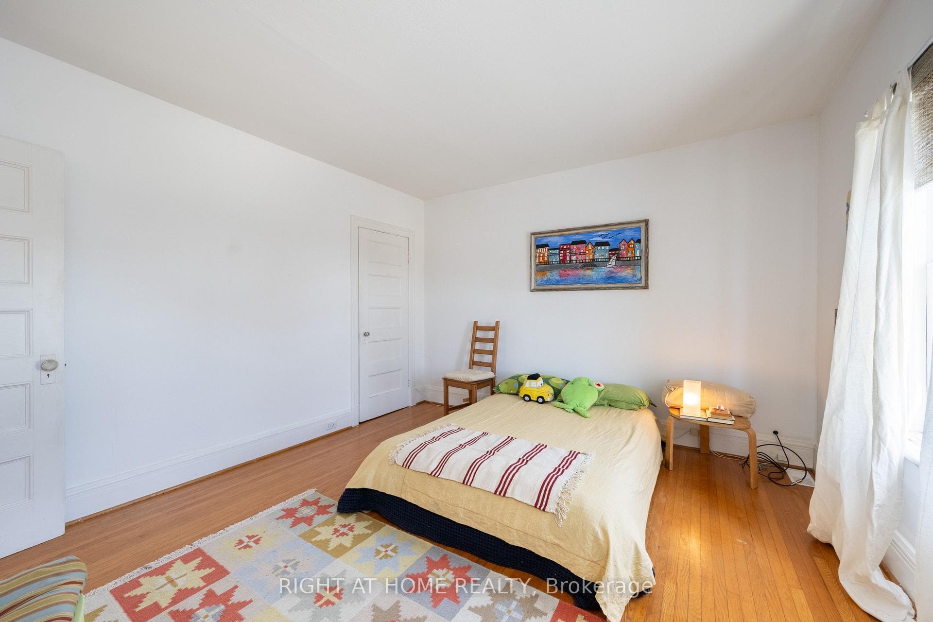 275 George Street photo 20