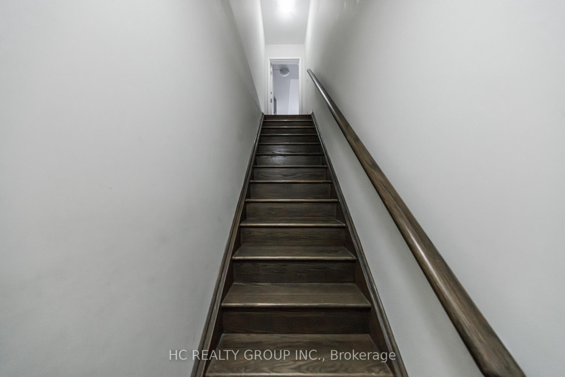 2 Westmeath Lane Unit 2104 photo 28