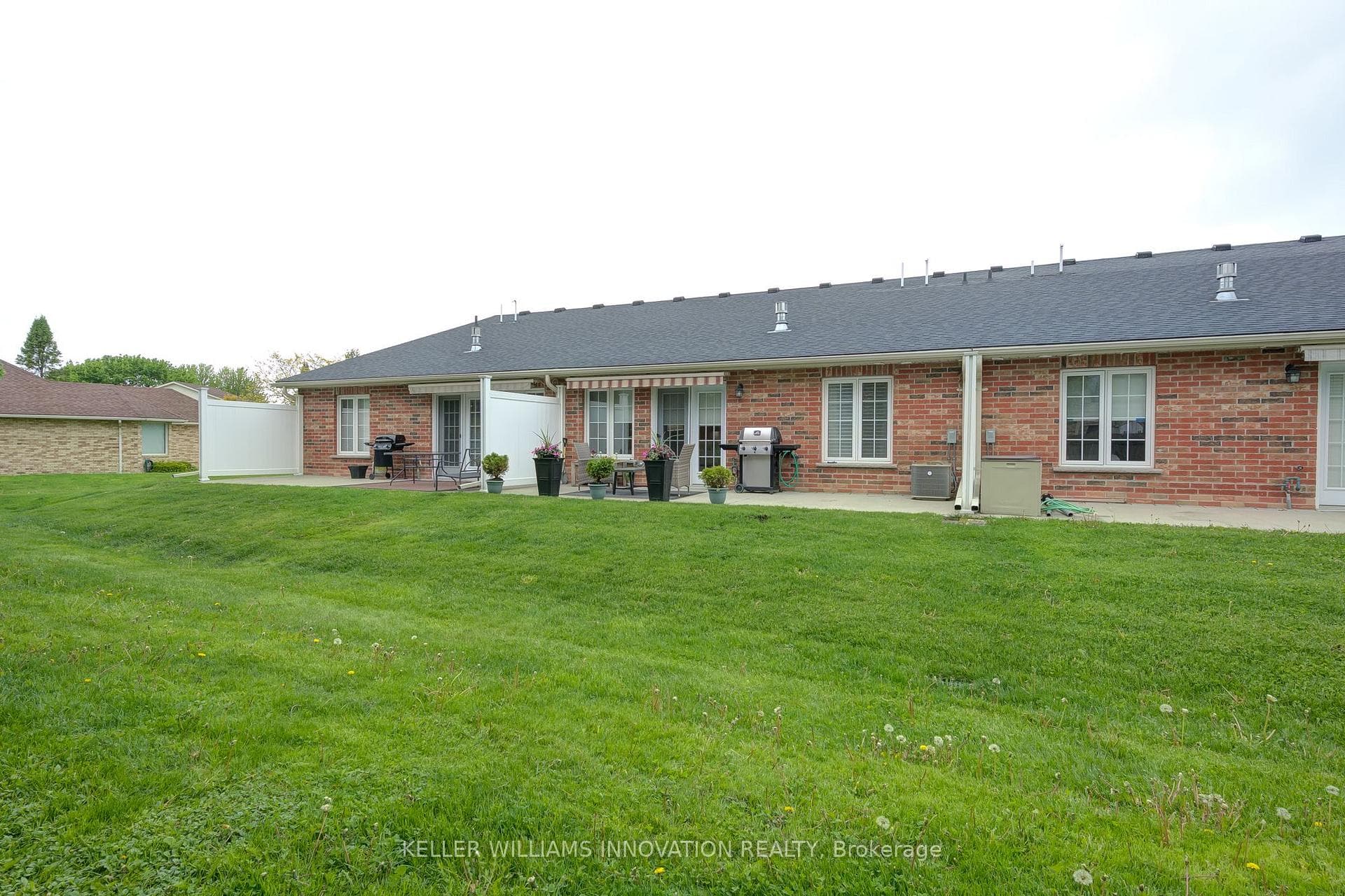 51 Devon Drive photo 33