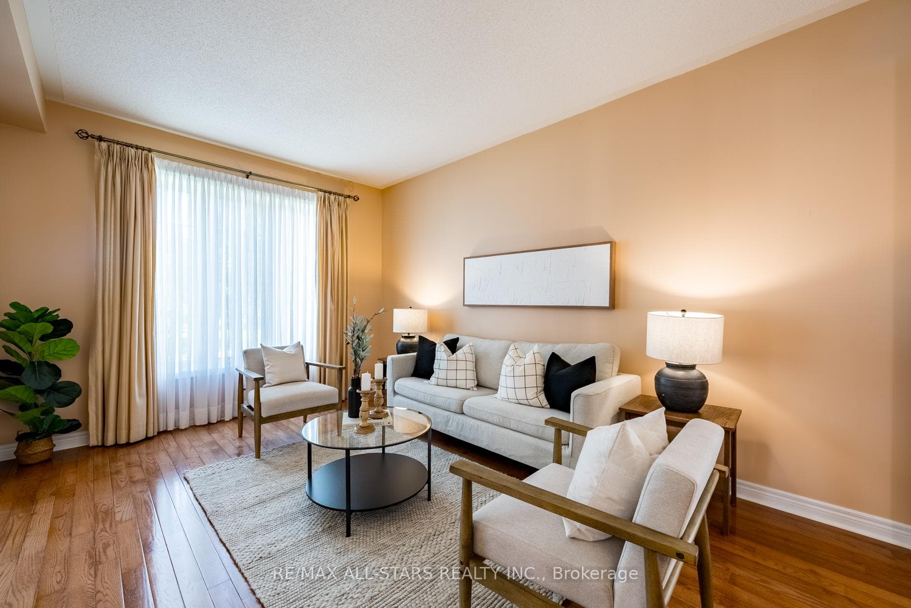 65 Sherrington Drive photo 4