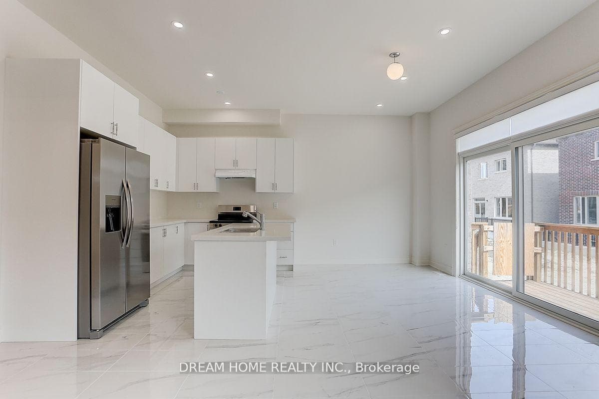 125 Prairie Rose Drive photo 4