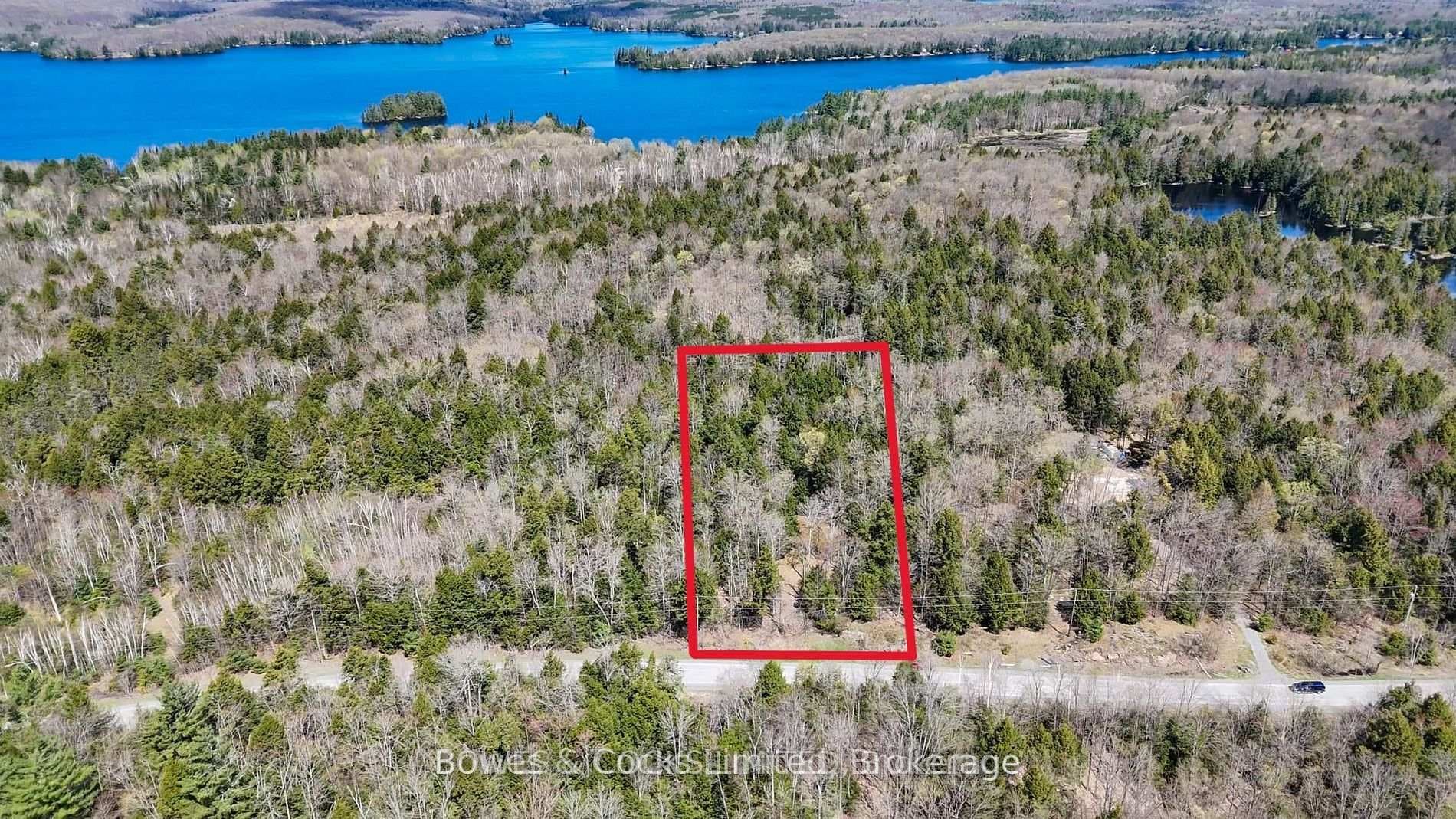 1160 Balmer Road photo 4