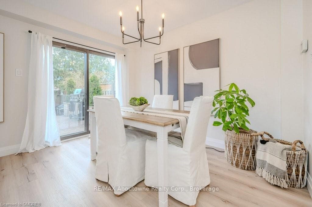 1274 BARBERRY N/A photo 7