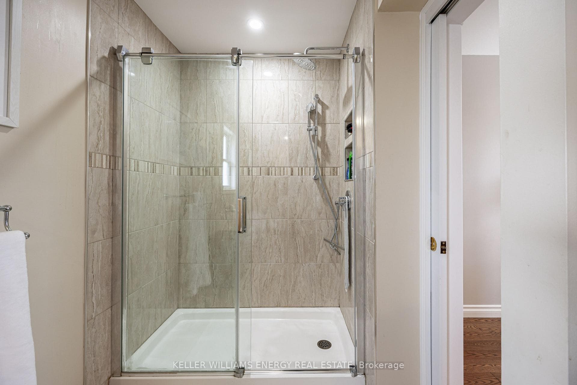 73 Ingleborough Drive photo 22
