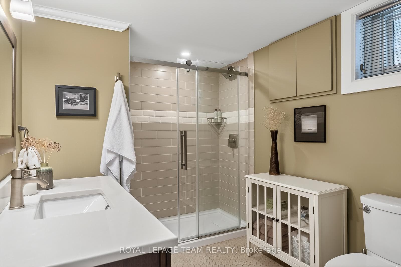 1449 Portal Street photo 24