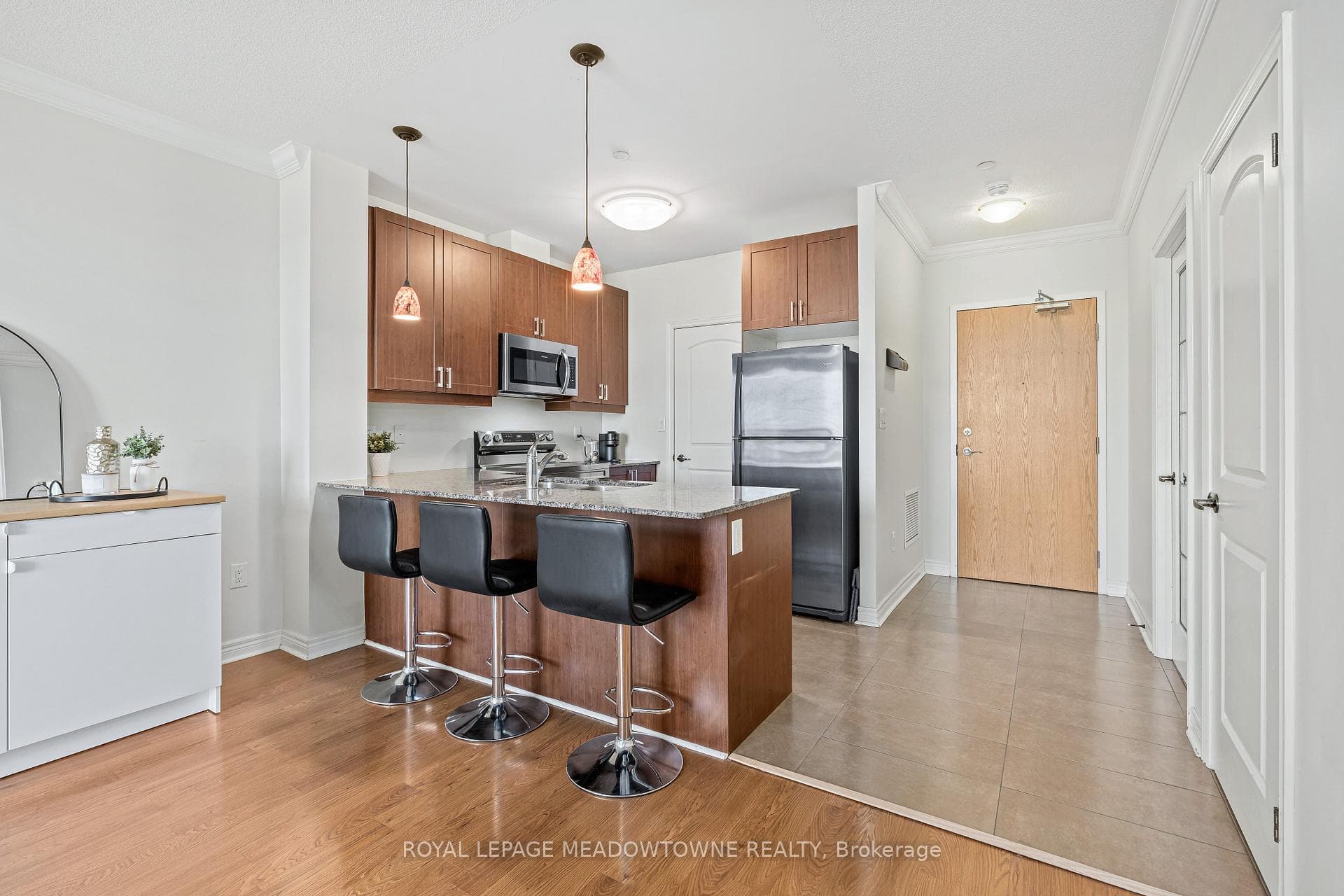 383 Main Street Unit 520 photo 7