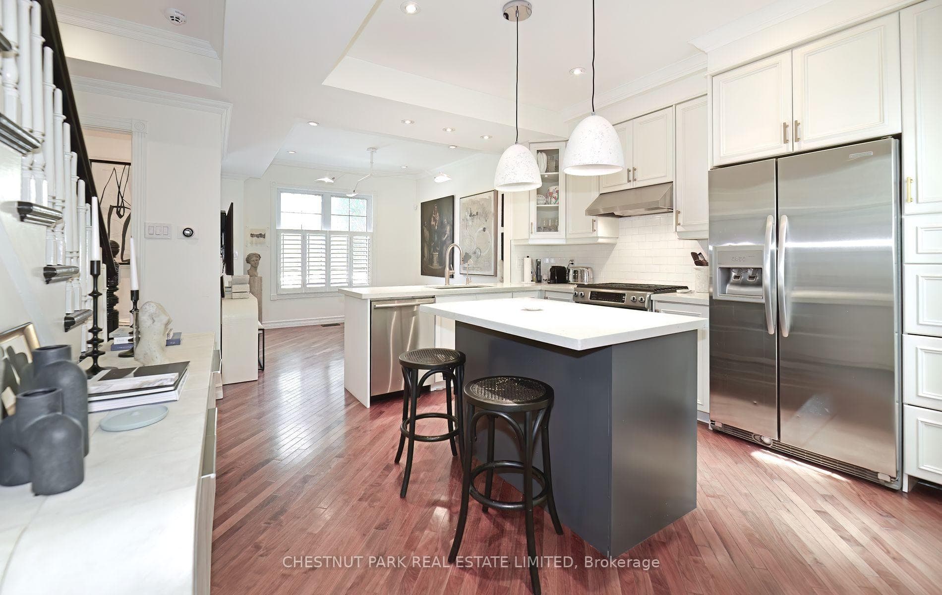 31 Birch Avenue photo 7
