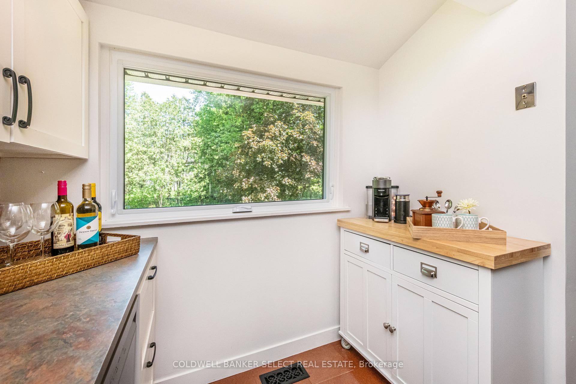 5 Pineridge Drive photo 14