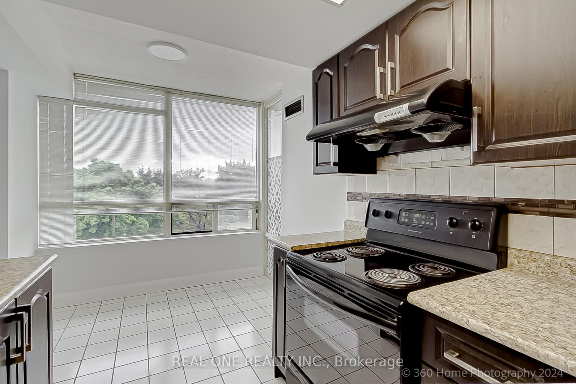 300 Alton Towers Circle Unit 312 photo 7
